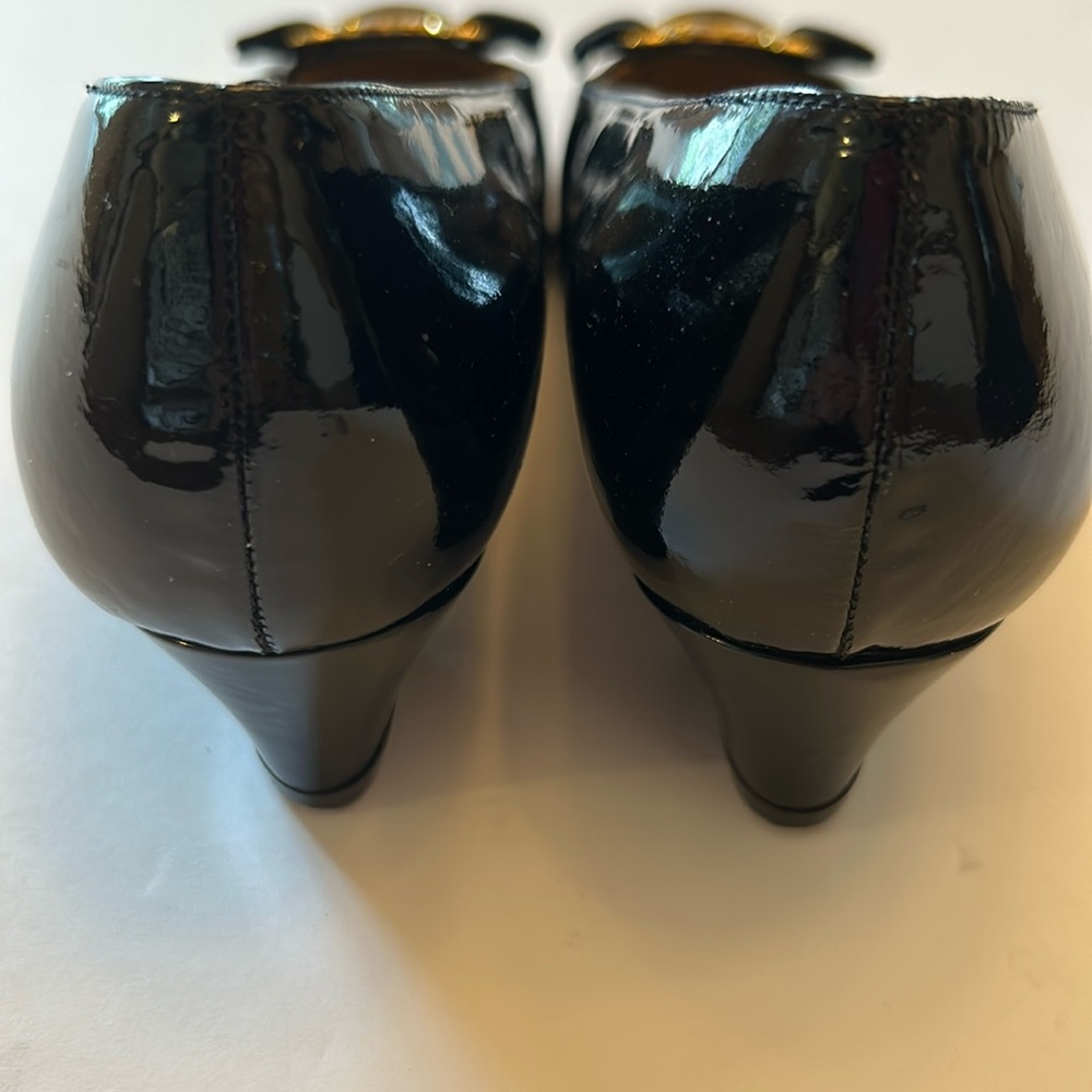 Gucci Black Leather Flats - Picture 7 of 16